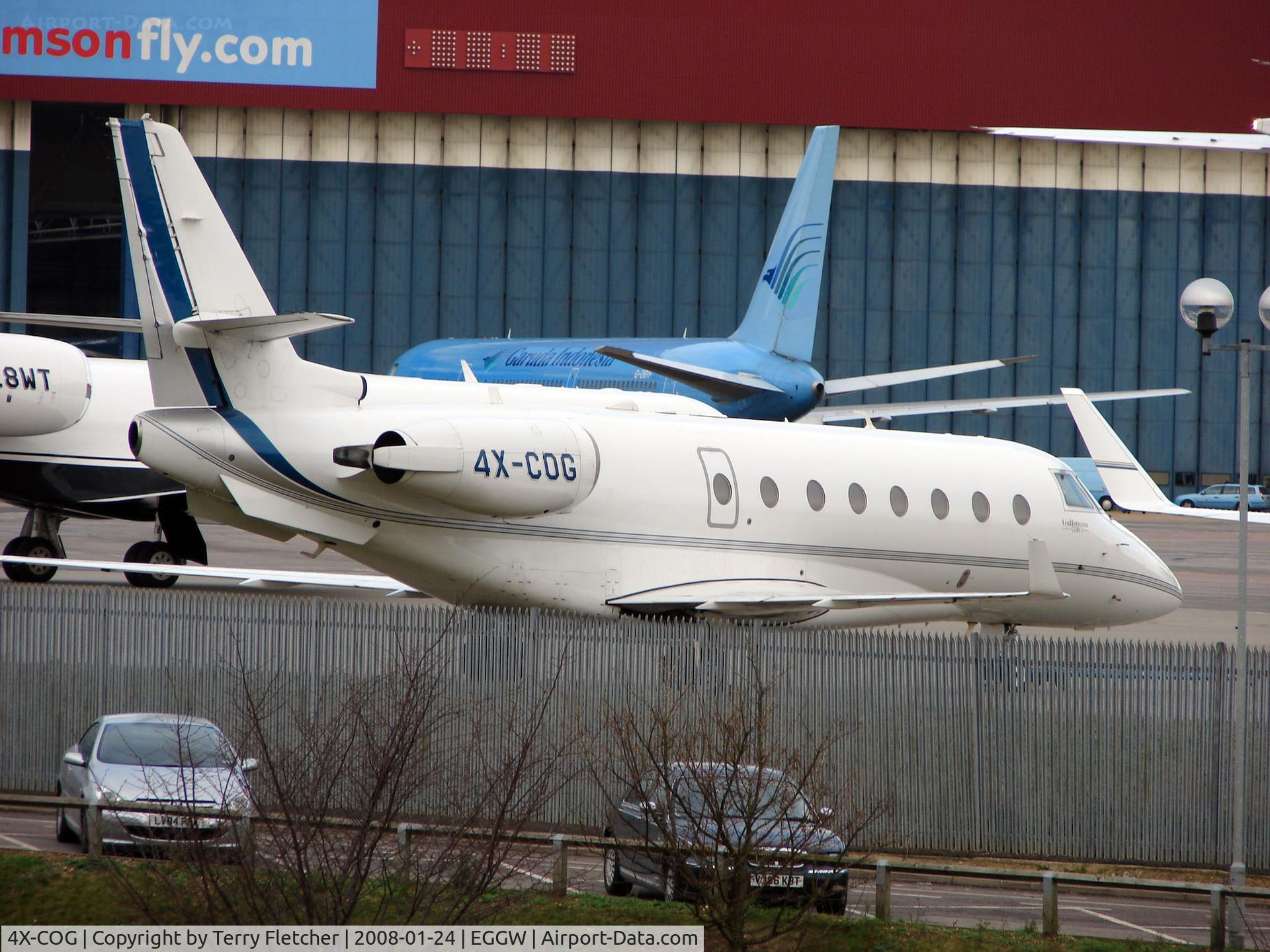 4X-COG, 2000 Israel Aircraft Industries IAI-1126 Galaxy C/N 018, Gulfstream 200 / Galaxy at Luton in January 2008