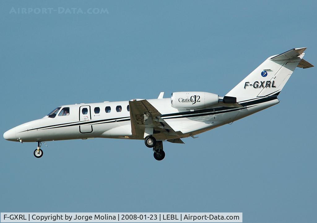 F-GXRL, 2001 Cessna 525A CitationJet CJ2 C/N 525A-0019, Clear to land RWY 25R.