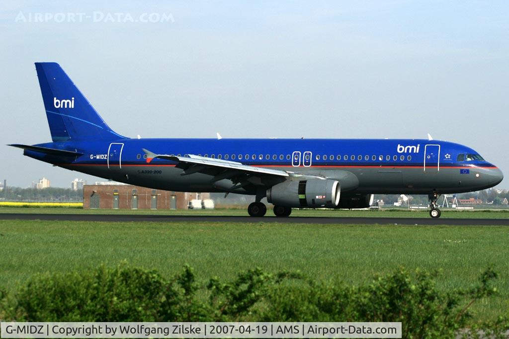 G-MIDZ, 1999 Airbus A320-232 C/N 934, visitor
