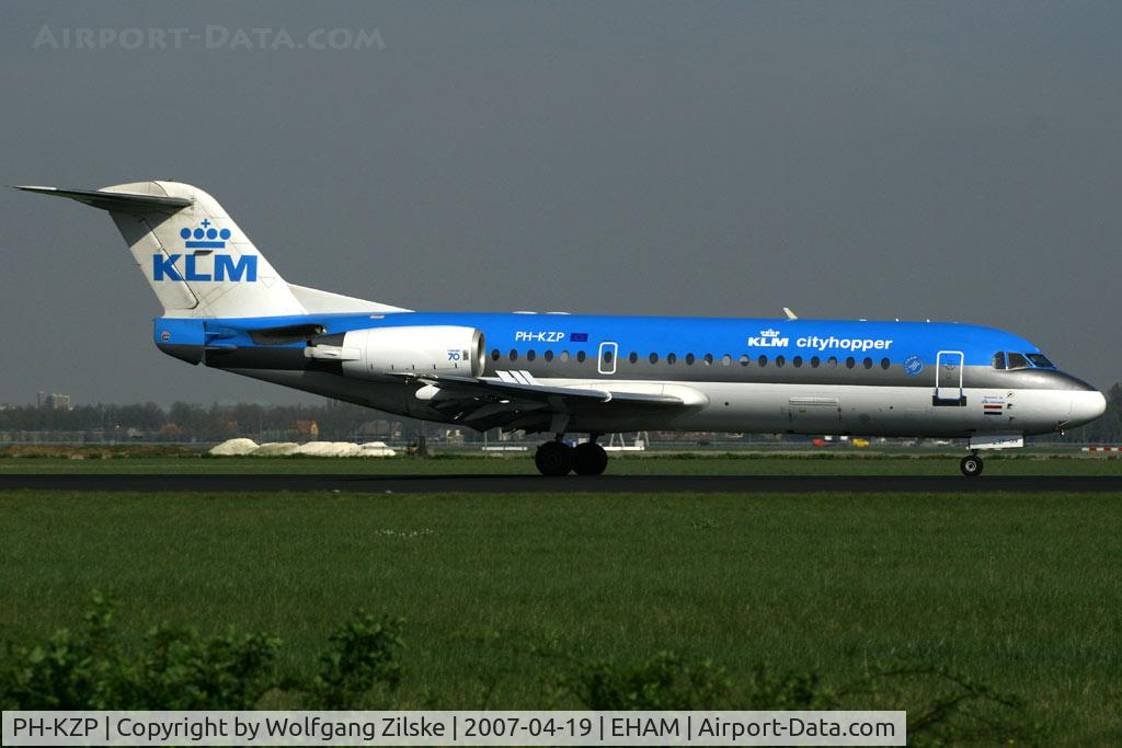 PH-KZP, 1995 Fokker 70 (F-28-0070) C/N 11539, visitor