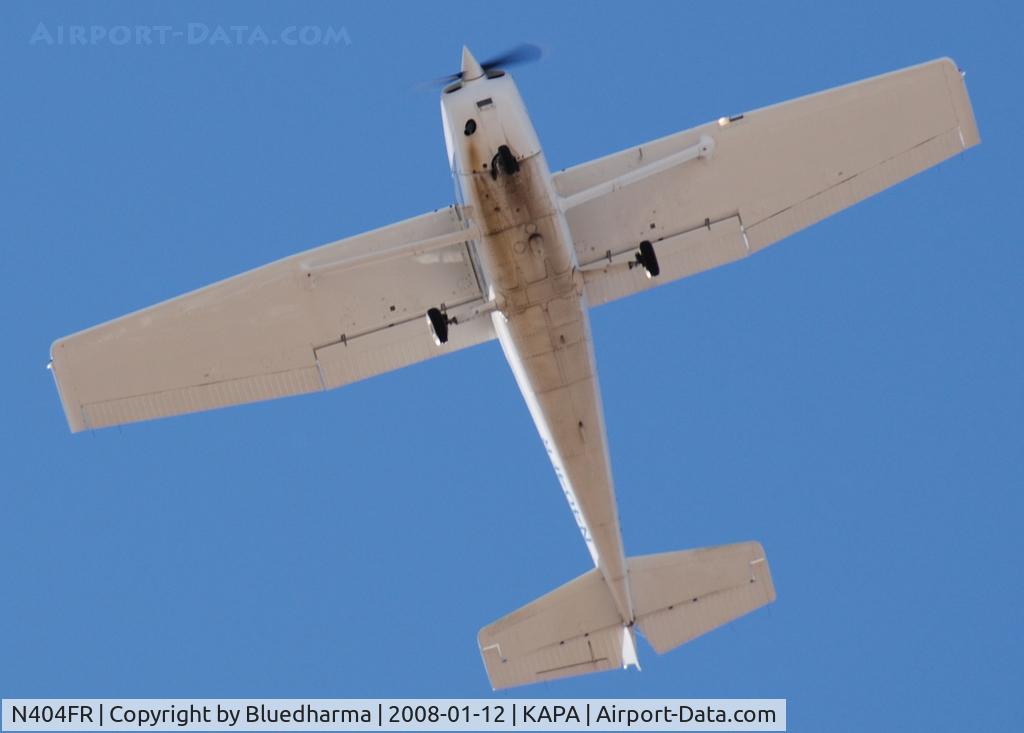 N404FR, 1997 Cessna 172R C/N 17280282, Flyover