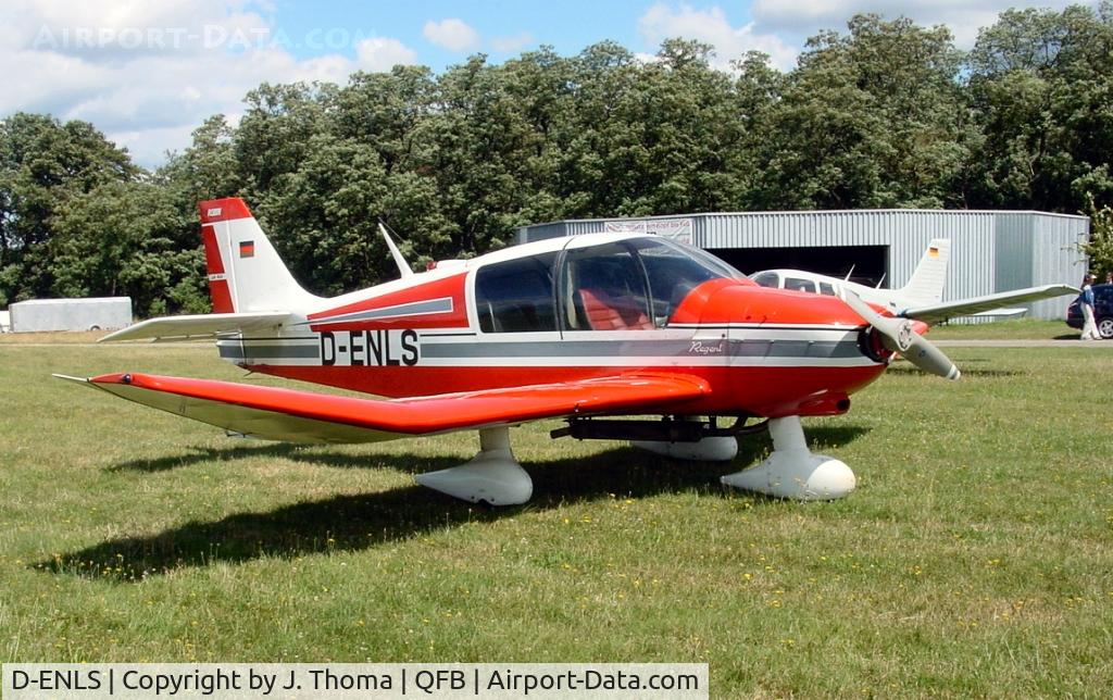 D-ENLS, Robin DR-400-180R Remorqueur Regent C/N 724, Robin DR400-180R