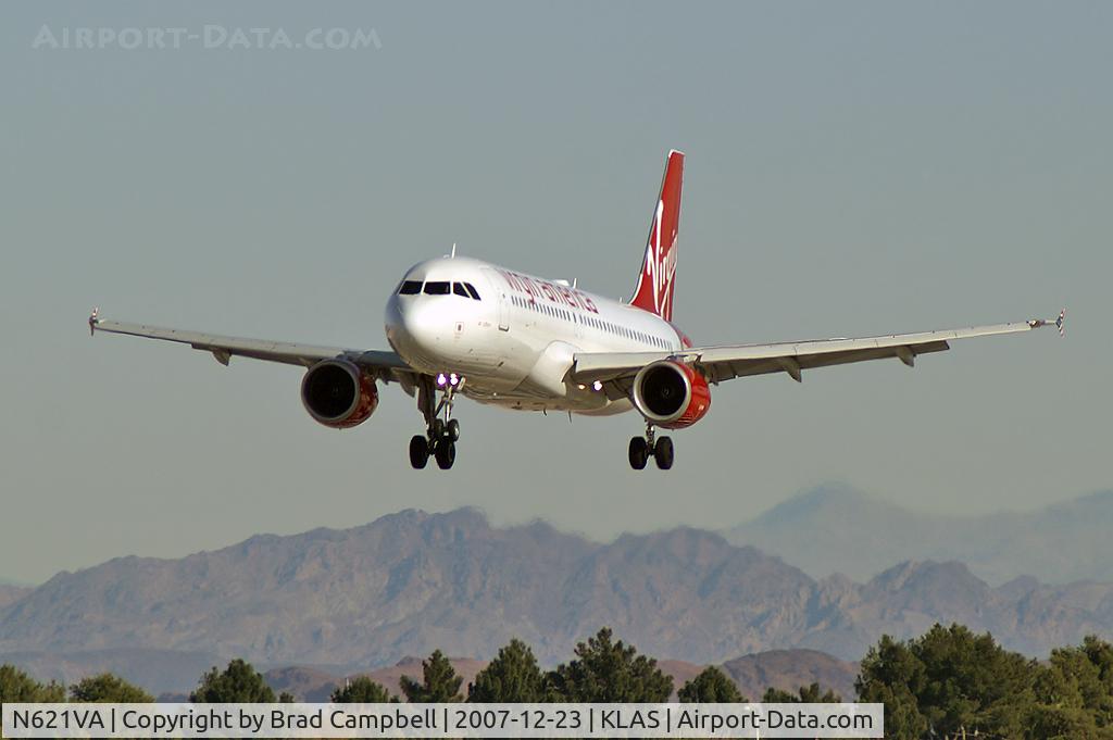 N621VA, 2005 Airbus A320-214 C/N 2616, Virgin America - 'Air Colbert' / 2006 Airbus A320-214