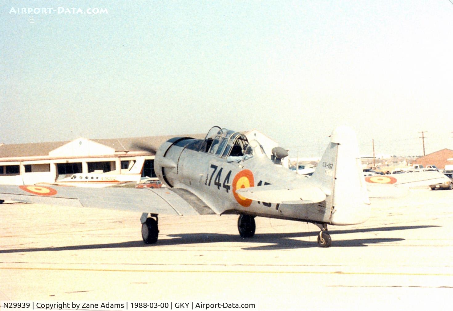 N29939, 1943 North American AT-6D C/N 49-3034, At Arlington Municipal