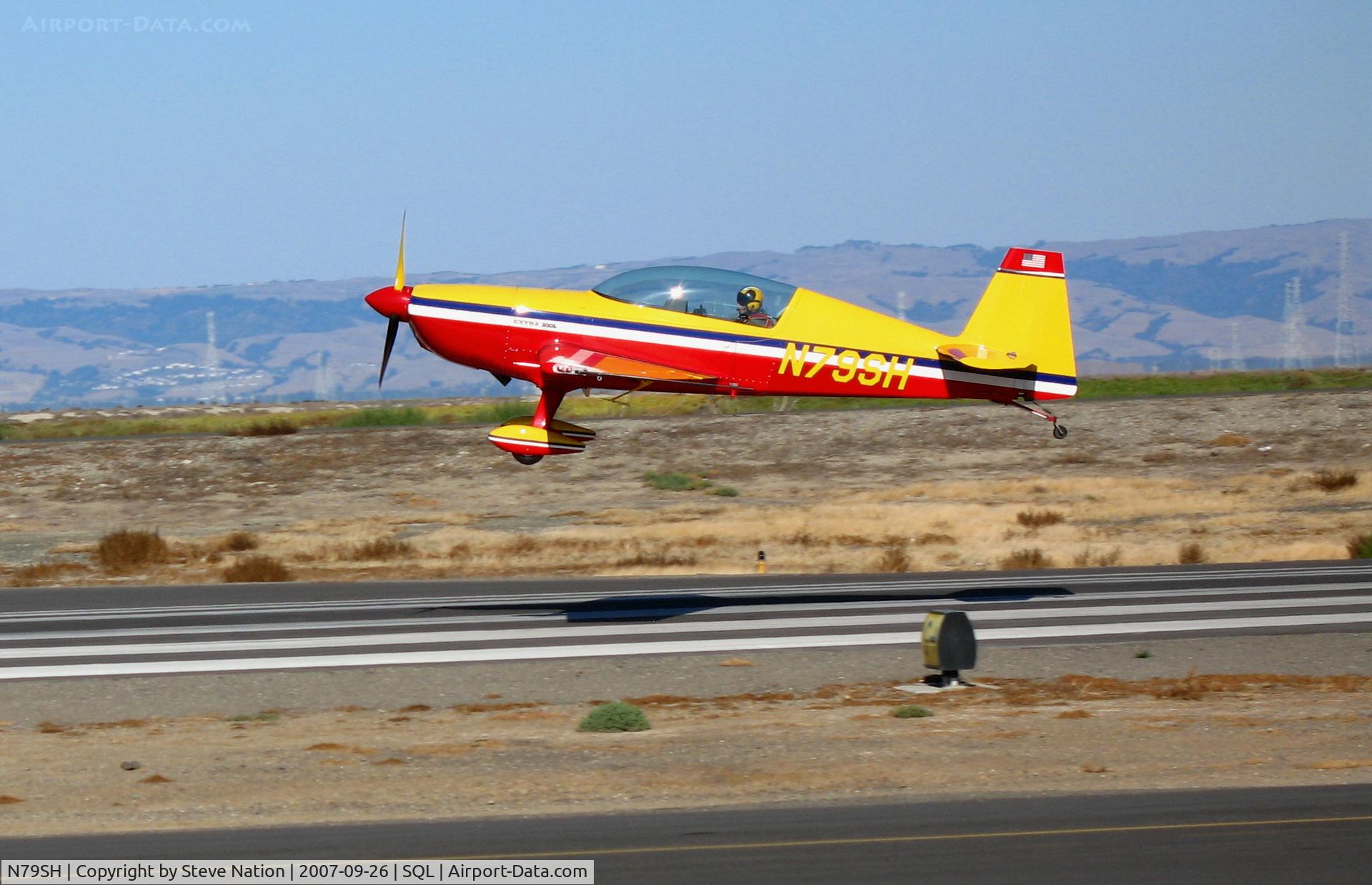 N79SH, 1997 Extra EA-300/L C/N 063, 1997 Extra Flugzeugbau Gmbh EA 300/L on final @ San Carlos, CA