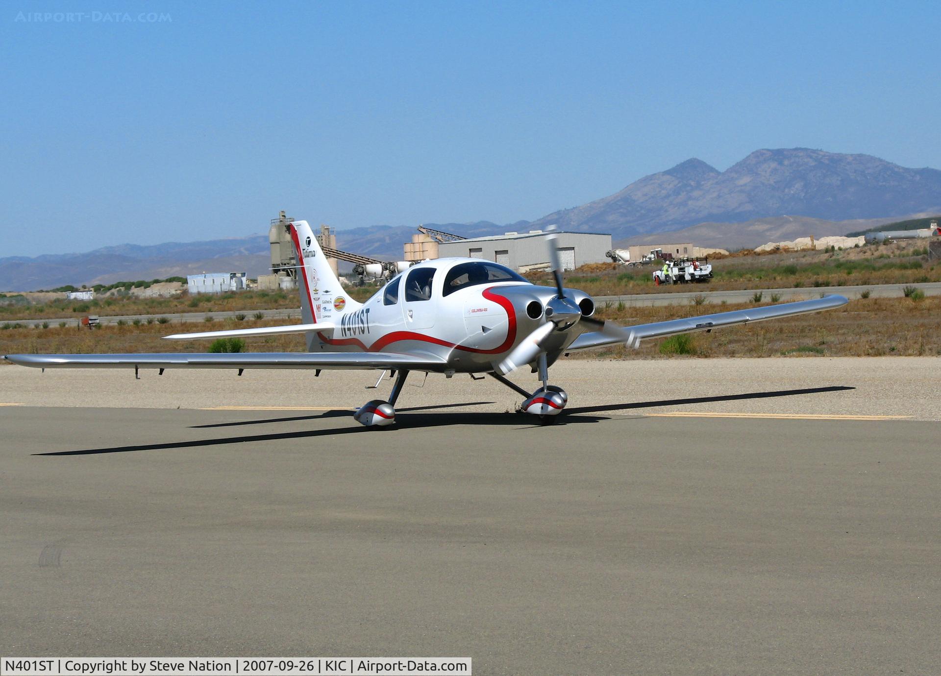 N401ST, 2006 Columbia Aircraft Mfg LC-41-550FG Columbia 400 C/N 41624, Tutima 2006 Columbia Aircraft Mfg 400 taxying for form-up with Team Oracle @ Mesa del Rey (King City) Municipal Airport, CA