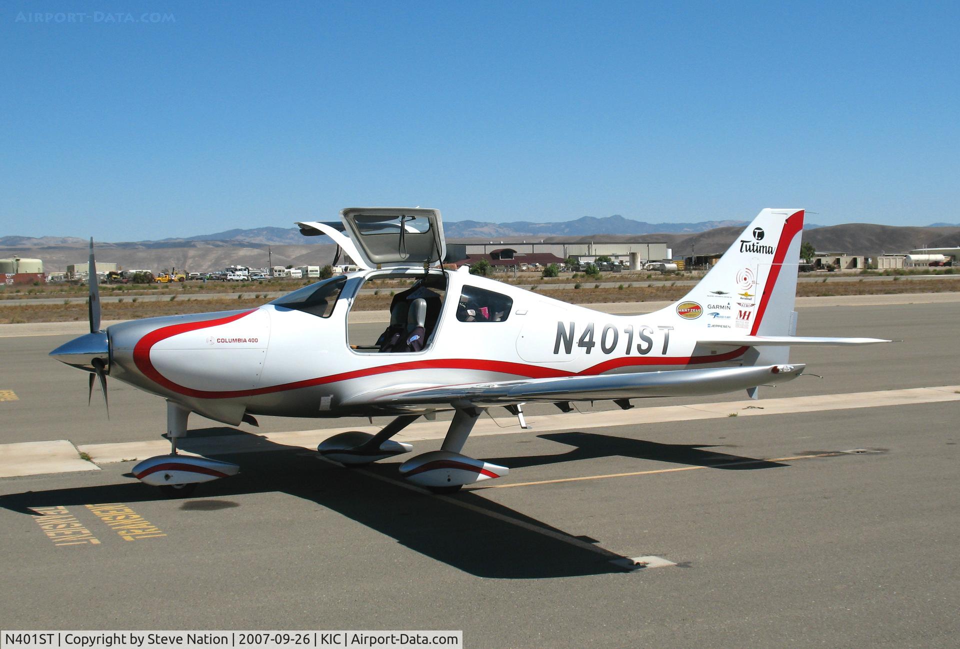 N401ST, 2006 Columbia Aircraft Mfg LC-41-550FG Columbia 400 C/N 41624, Tutima 2006 Columbia Aircraft Mfg 400 on the ramp @ Mesa del Rey (King City) Municipal Airport, CA