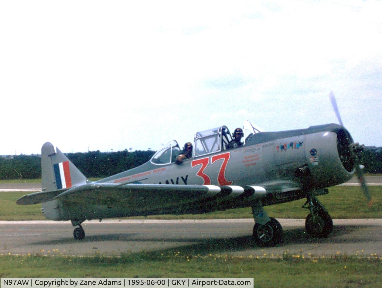 N97AW, 1940 North American AT-6 Harvard II C/N 66-2703, AT-6 at Arlington Municipal