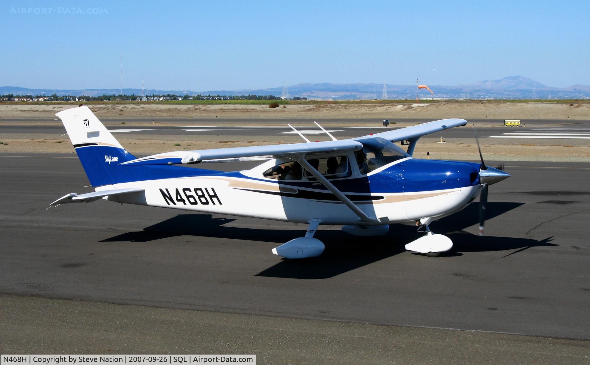 N468H, 2004 Cessna 182T Skylane C/N 18281346, 2004 Cessna 182T taxying @ San Carlos Airport, CA