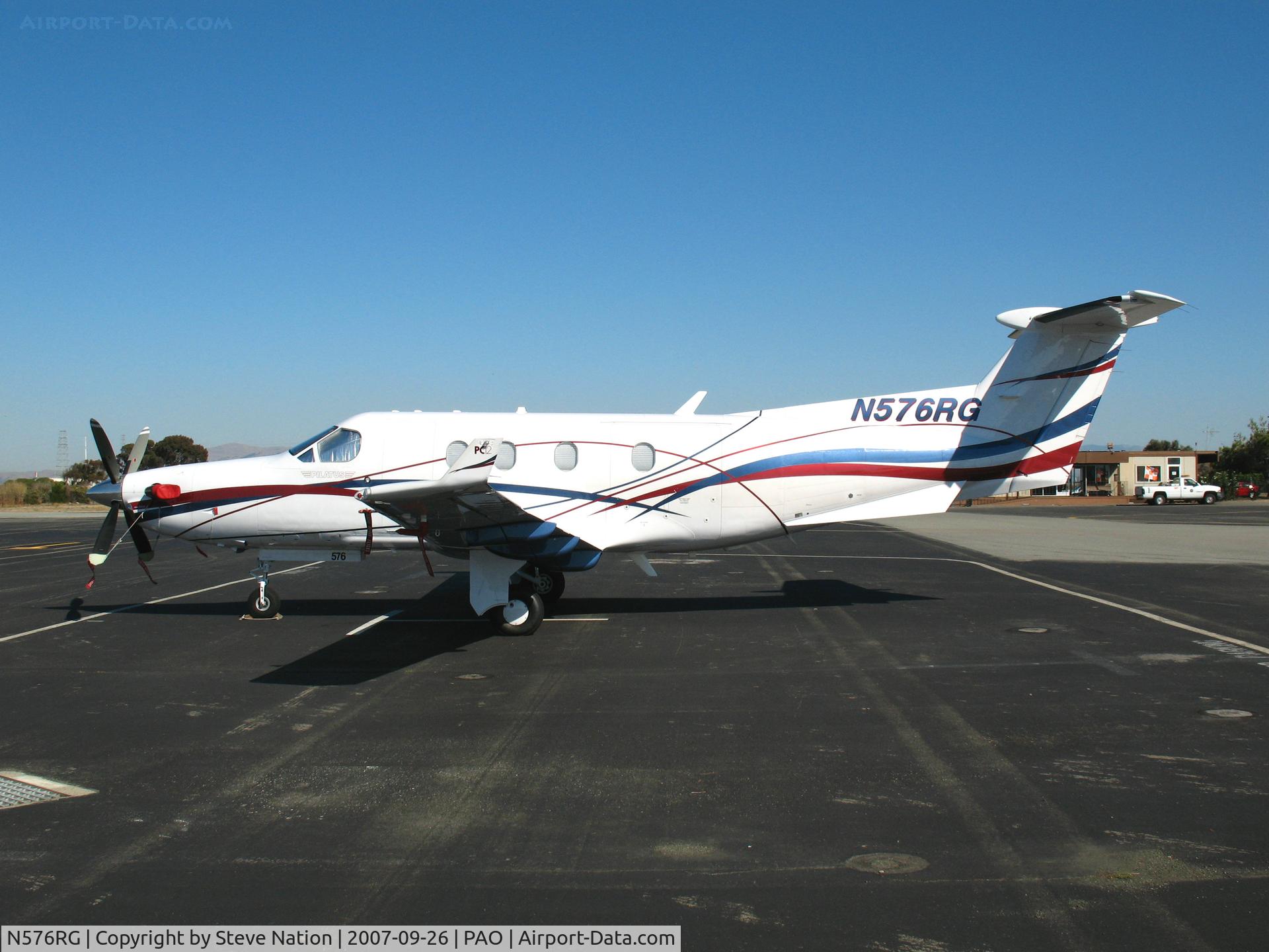 N576RG, 2004 Pilatus PC-12/45 C/N 576, 2004 Pilatus PC-12/45 @ Palo Alto Airport, CA