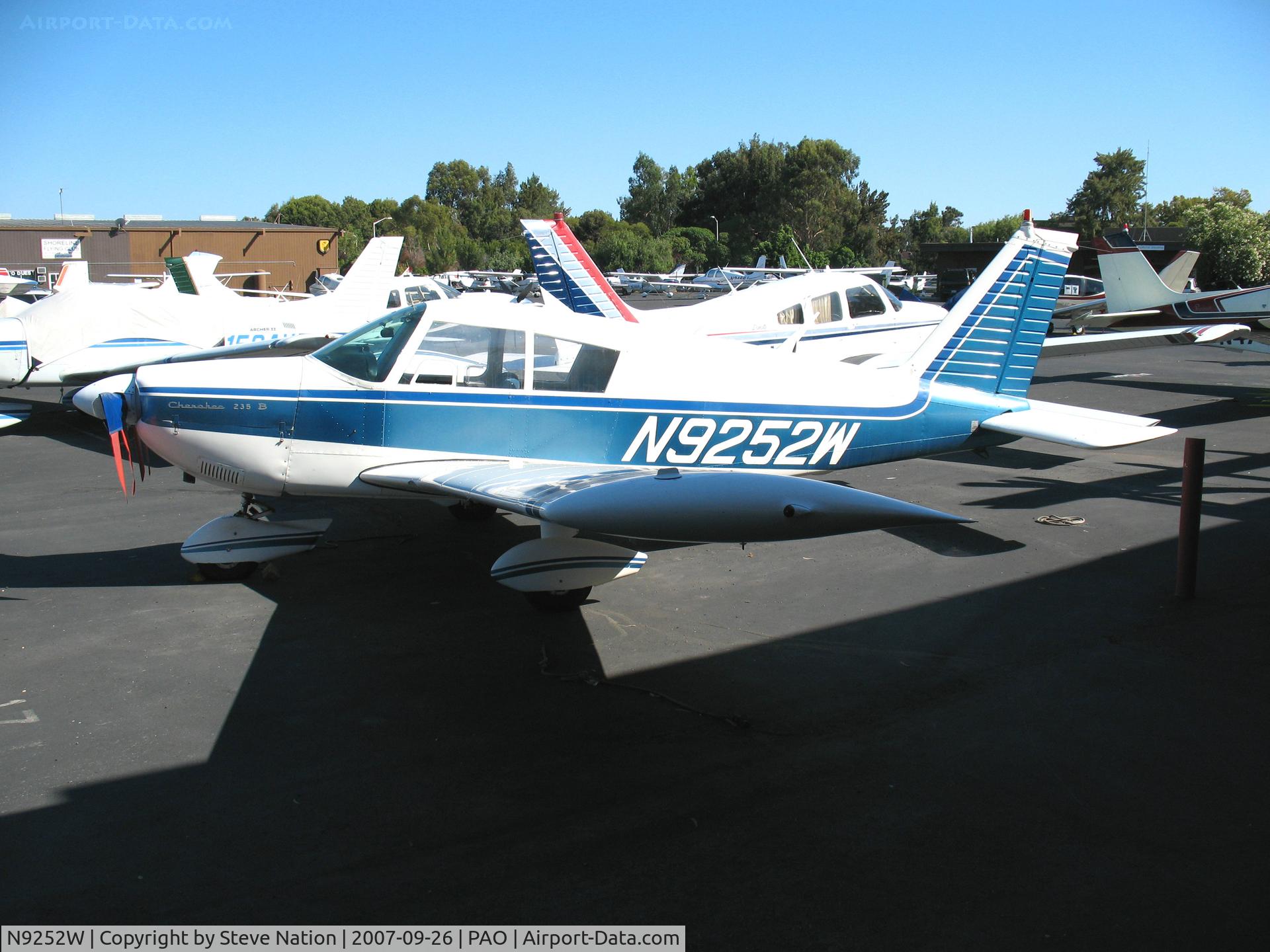 N9252W, 1967 Piper PA-28-235 Cherokee C/N 28-10923, 1967 Piper PA-28-235 @ Palo Alto Airport, CA