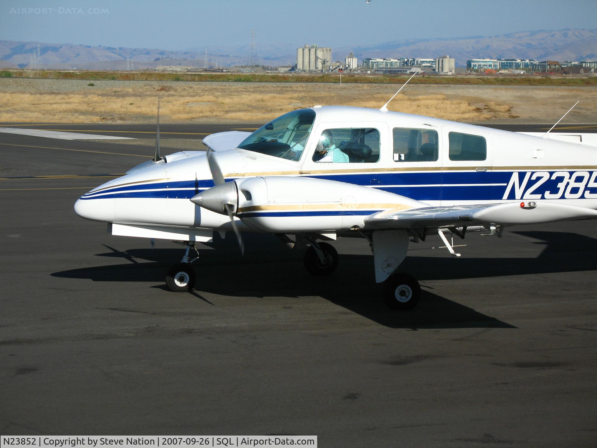 N23852, 1978 Beech 76 Duchess C/N ME-15, Bel-Air 1978 Beech 76 @ San Carlos Airport, CA