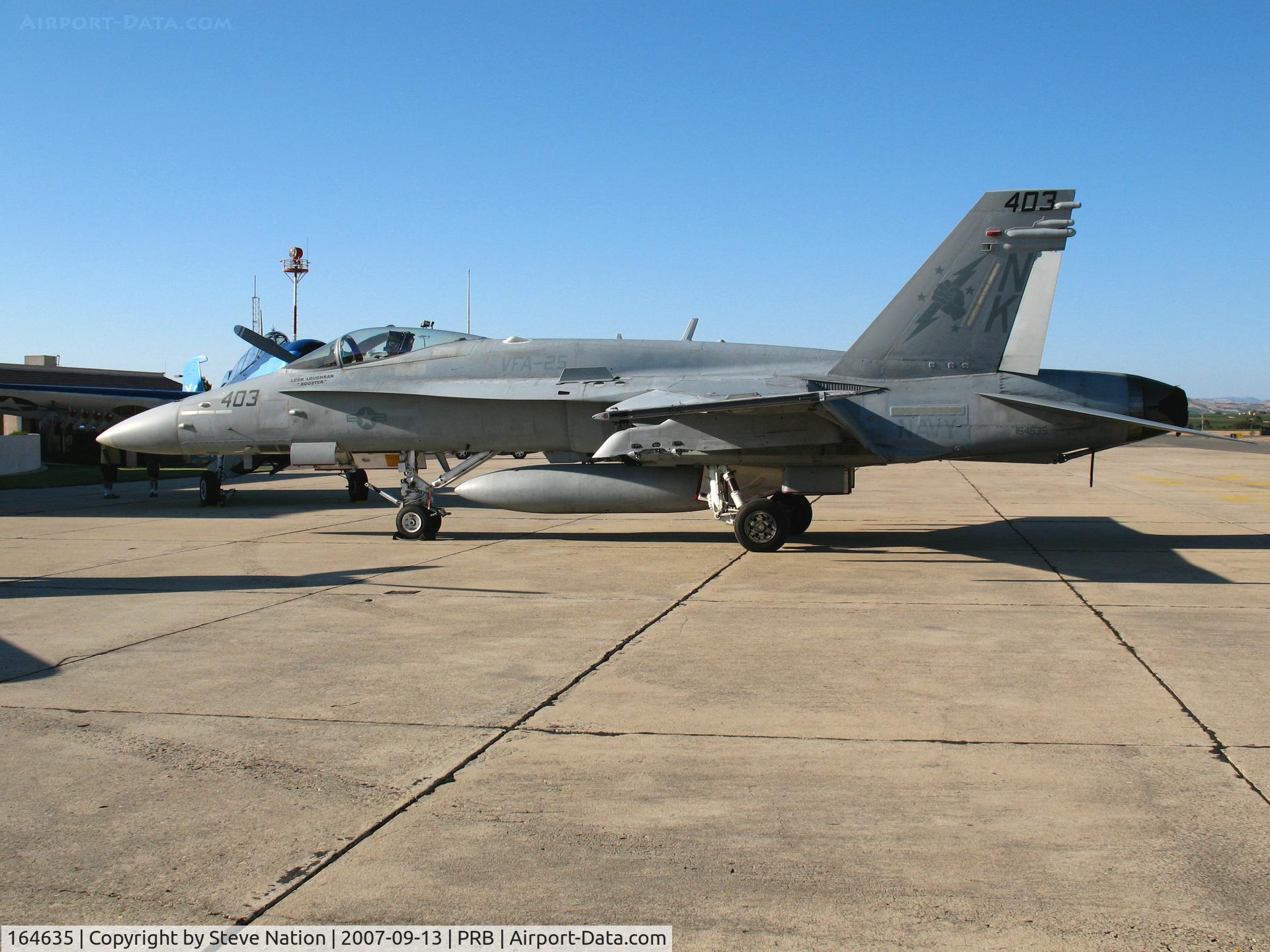 164635, 1991 McDonnell Douglas F/A-18C Hornet C/N 1052/C264, VFA-25 Boeing/MDD FA-18C NK-403 USS Ronald Reagan for airshow @ Paso Robles Municipal Airport, CA