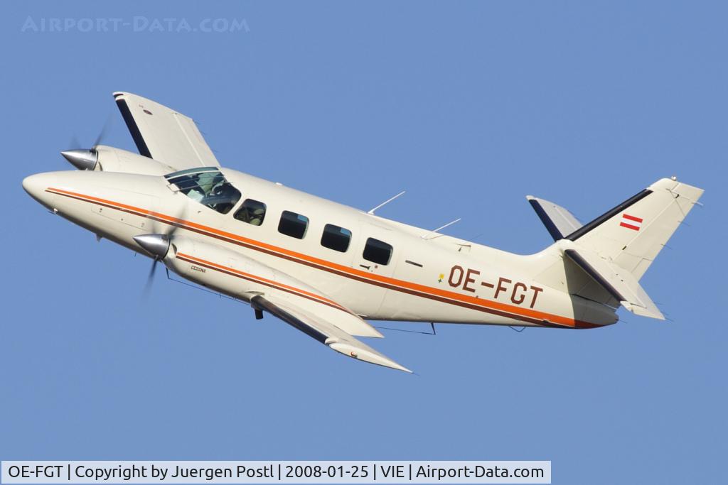 OE-FGT, Cessna T303 Crusader C/N T30300086, Cessna Aircraft Company T303