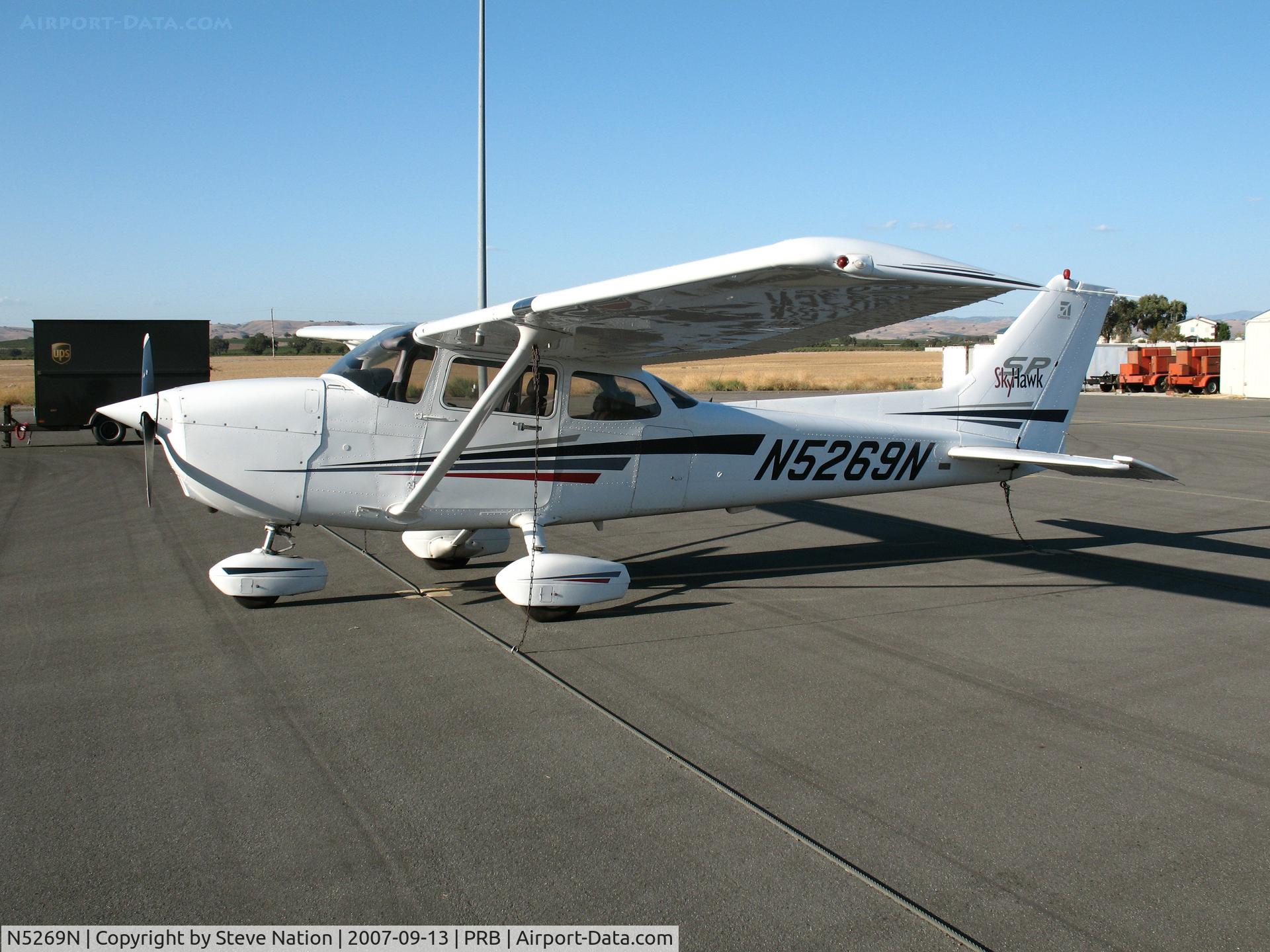N5269N, 2002 Cessna 172S C/N 172S9184, Pigs Can Fly Aviation 2002 Cessna 172S visiting from nearby San Luis Obispo @ Paso Robles Municipal Airport, CA