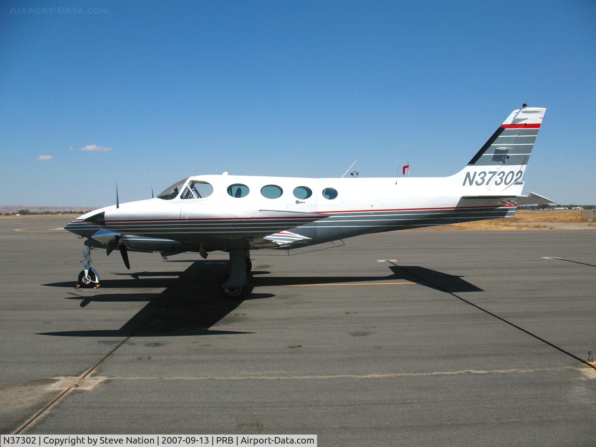 N37302, 1977 Cessna 340A C/N 340A0334, 1977 Cessna 340A visiting from Bakersfield, CA @ Paso Robles Municipal Airport, CA