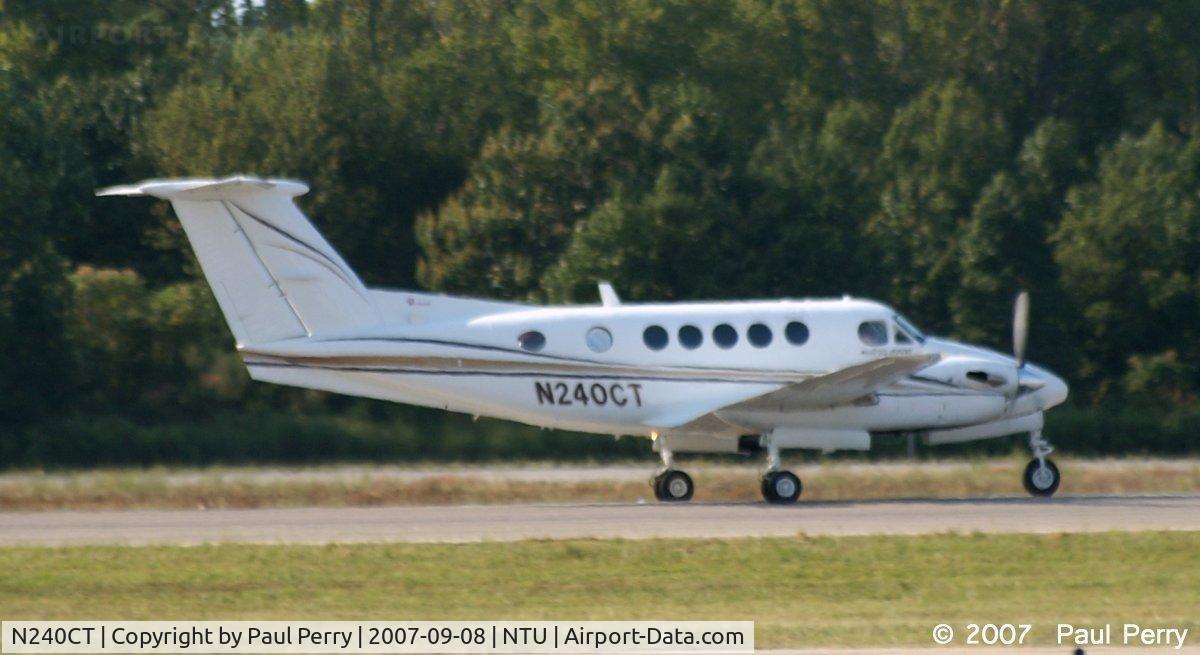 N240CT, 1982 Beech B200 King Air C/N BB-1063, Ripping down the runway