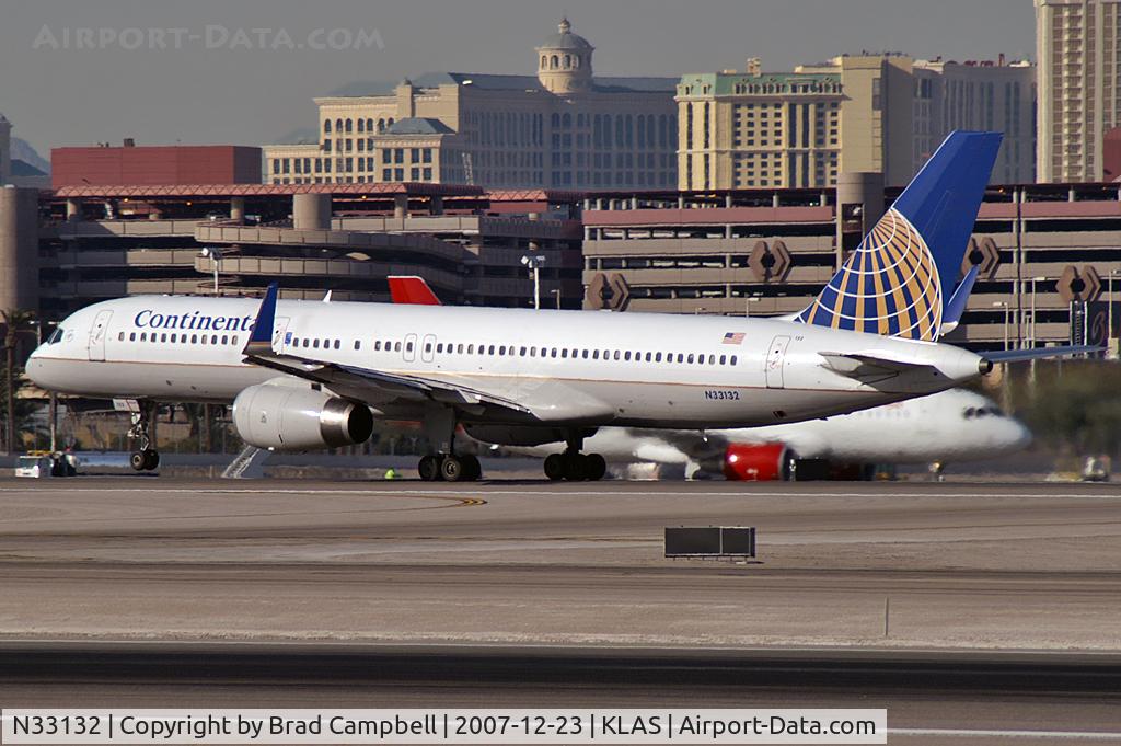 N33132, 1998 Boeing 757-224 C/N 29281, Continental Airlines / 1998 Boeing 757-224