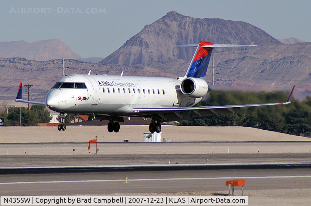 N435SW, 2001 Bombardier CRJ-200LR (CL-600-2B19) C/N 7555, Delta Connection - SkyWest / 2001 Bombardier Inc CL-600-2B19