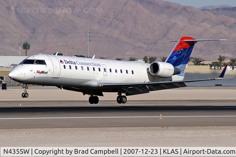 N435SW, 2001 Bombardier CRJ-200LR (CL-600-2B19) C/N 7555, Delta Connection - SkyWest / 2001 Bombardier Inc CL-600-2B19
