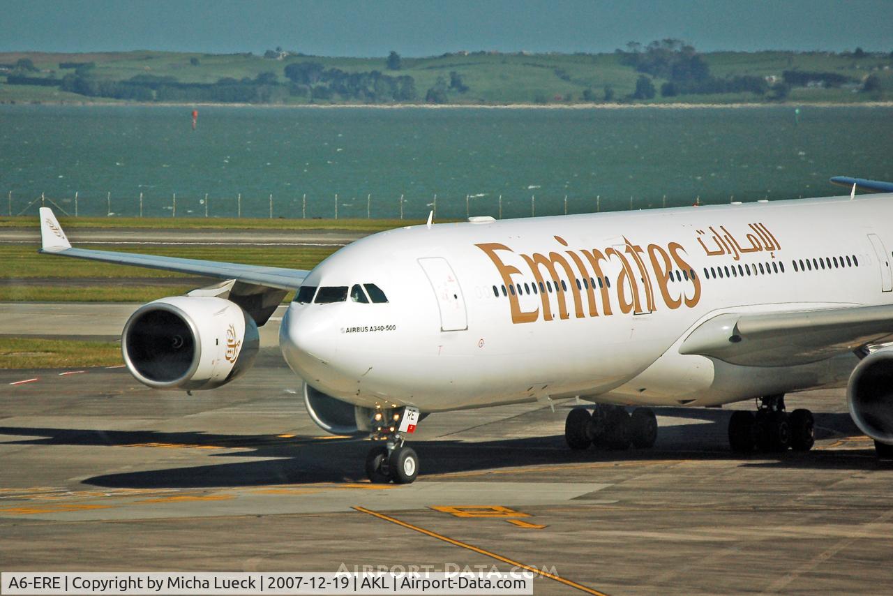 A6-ERE, 2004 Airbus A340-541 C/N 572, Arriving at the gate