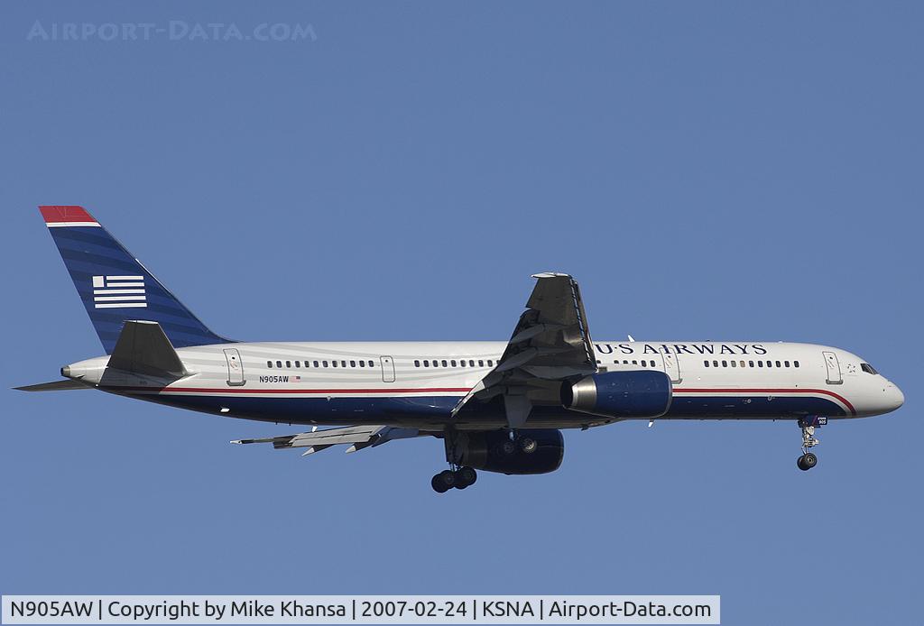 N905AW, 1986 Boeing 757-2S7 C/N 23567, US Airways A320 on short final.