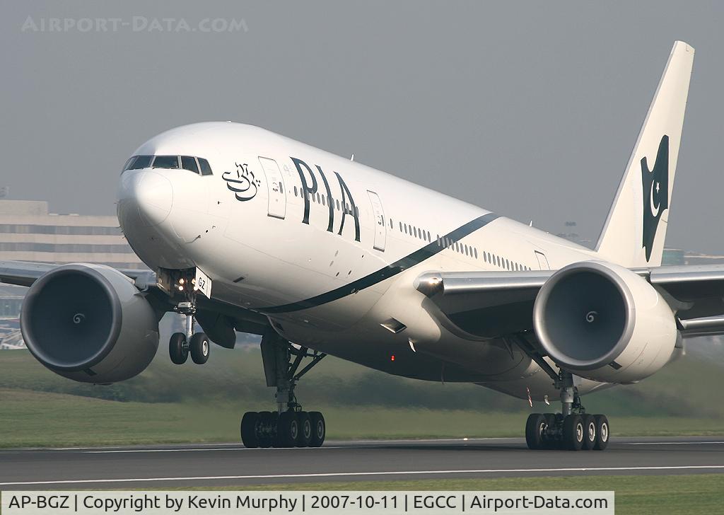 AP-BGZ, 2005 Boeing 777-240/LR C/N 33782, PIA 777