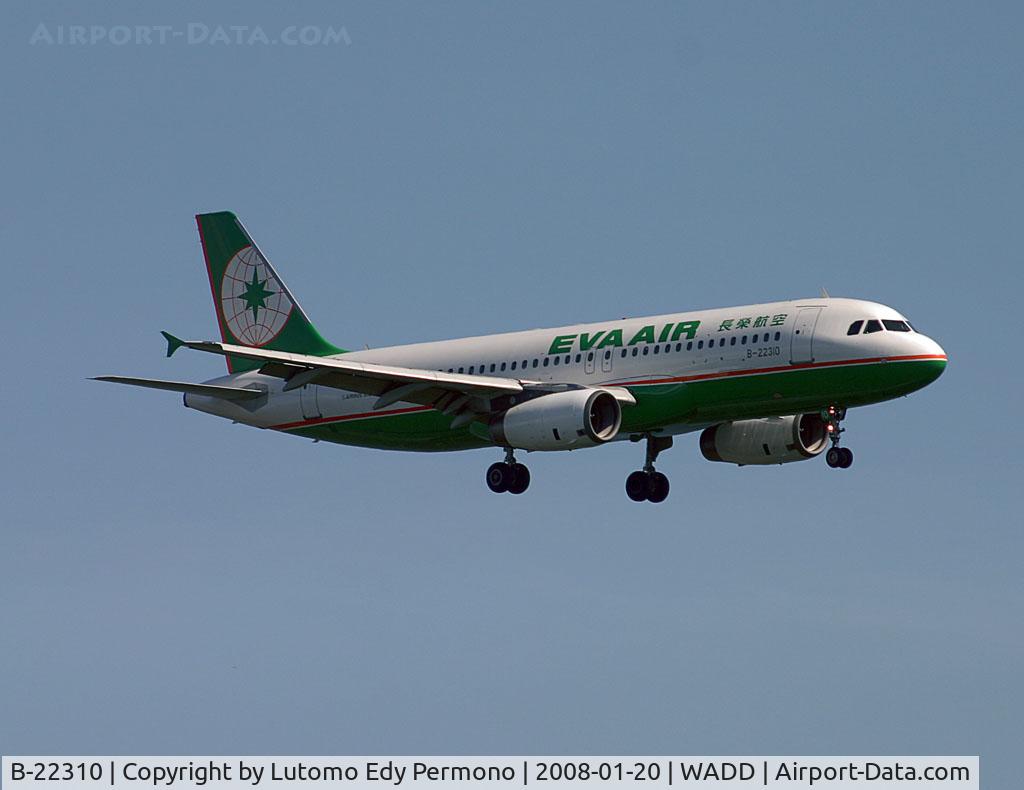 B-22310, 1998 Airbus A320-232 C/N 791, Approaching RW 27 at DPS