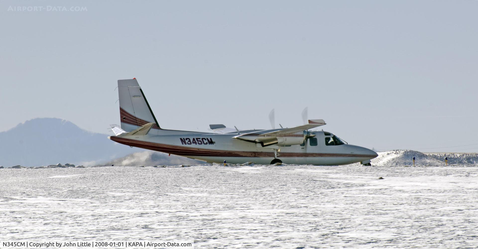 N345CM, 1977 Rockwell International 690B C/N 11402, Ready for Take-Off 17L