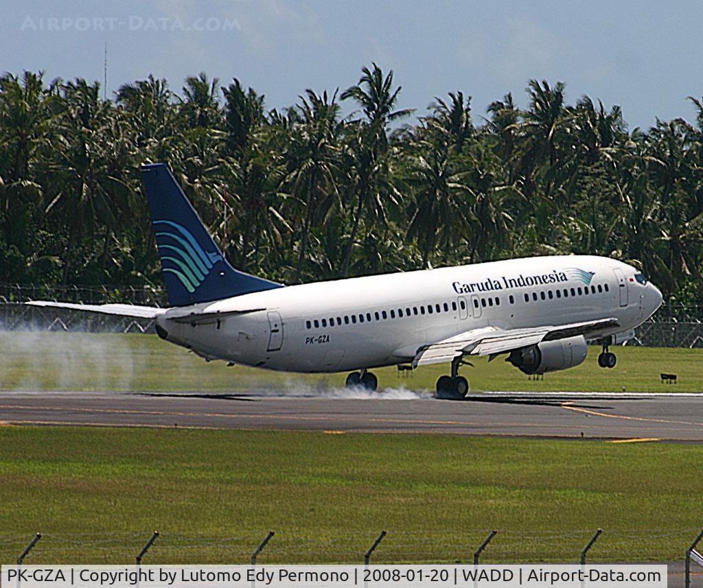 PK-GZA, 1992 Boeing 737-497 C/N 25663 LN:2382, just landed at WADD