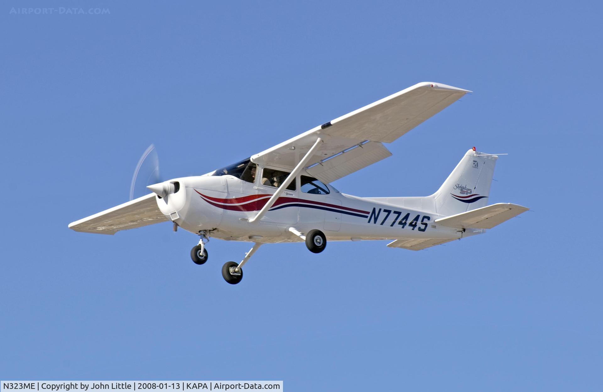 N323ME, Cessna 172S SP C/N 172S8571, Approach to 17L