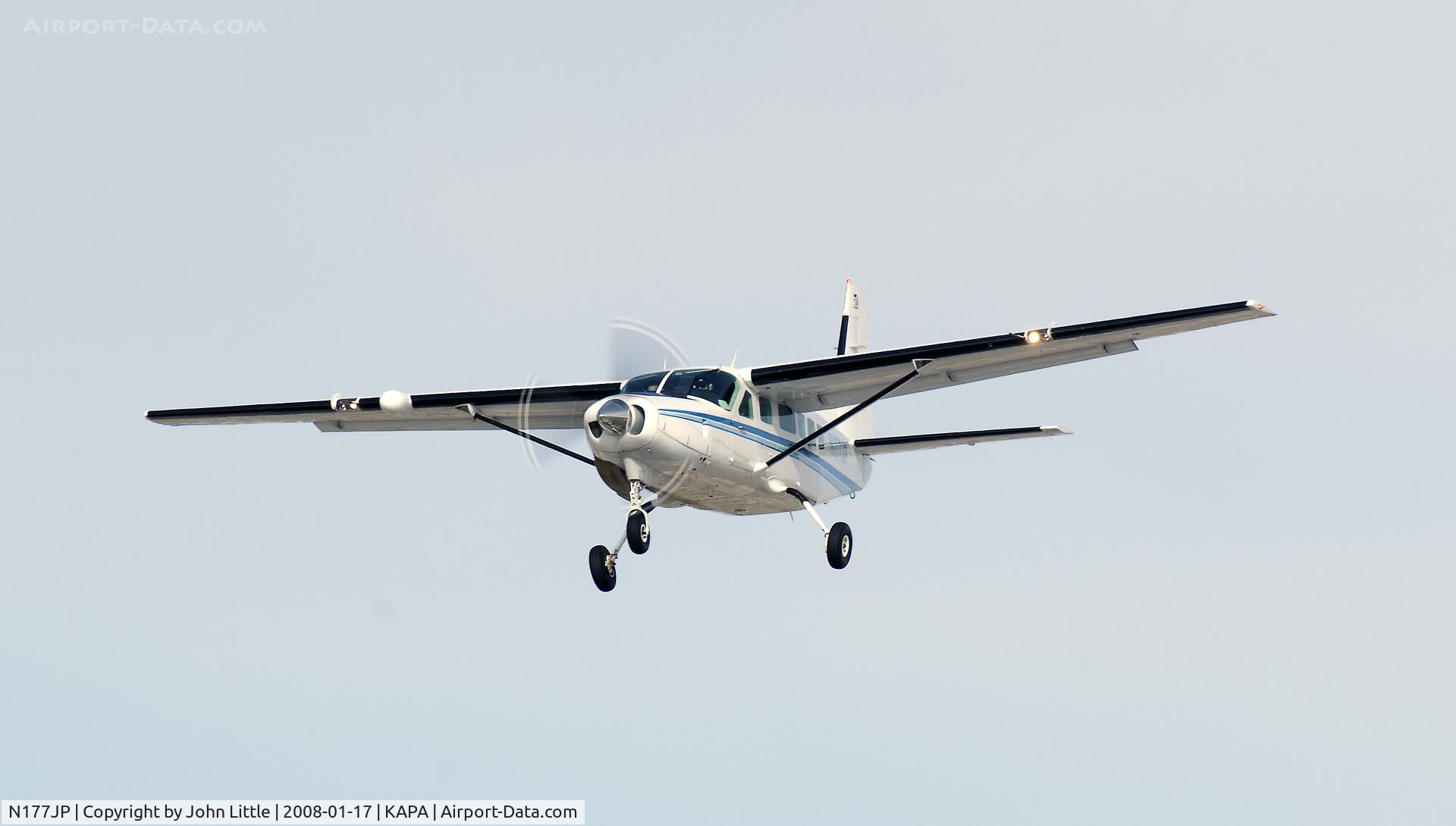 N177JP, 1989 Cessna 208 Caravan I C/N 20800146, Approach to 17L