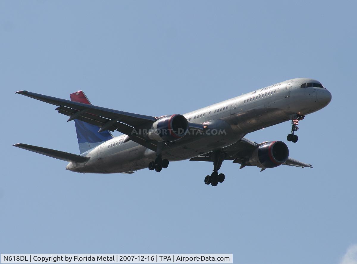 N618DL, 1986 Boeing 757-232 C/N 22908, Delta