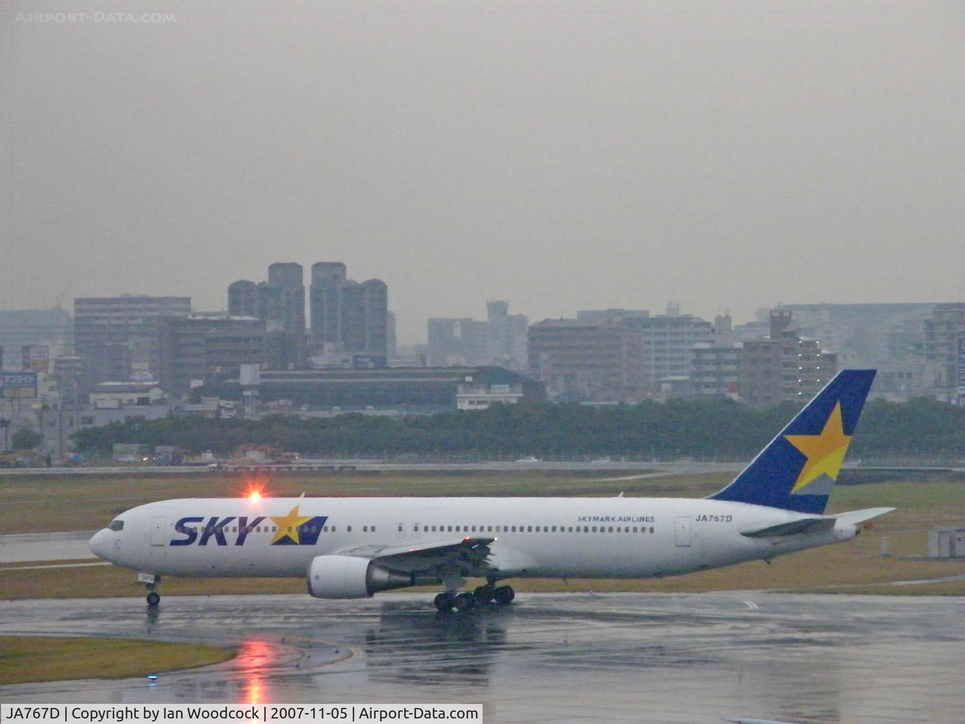 JA767D, 2003 Boeing 767-36N C/N 30847, Boeing 767-36NER/Skymark Airlines/Fukuoka