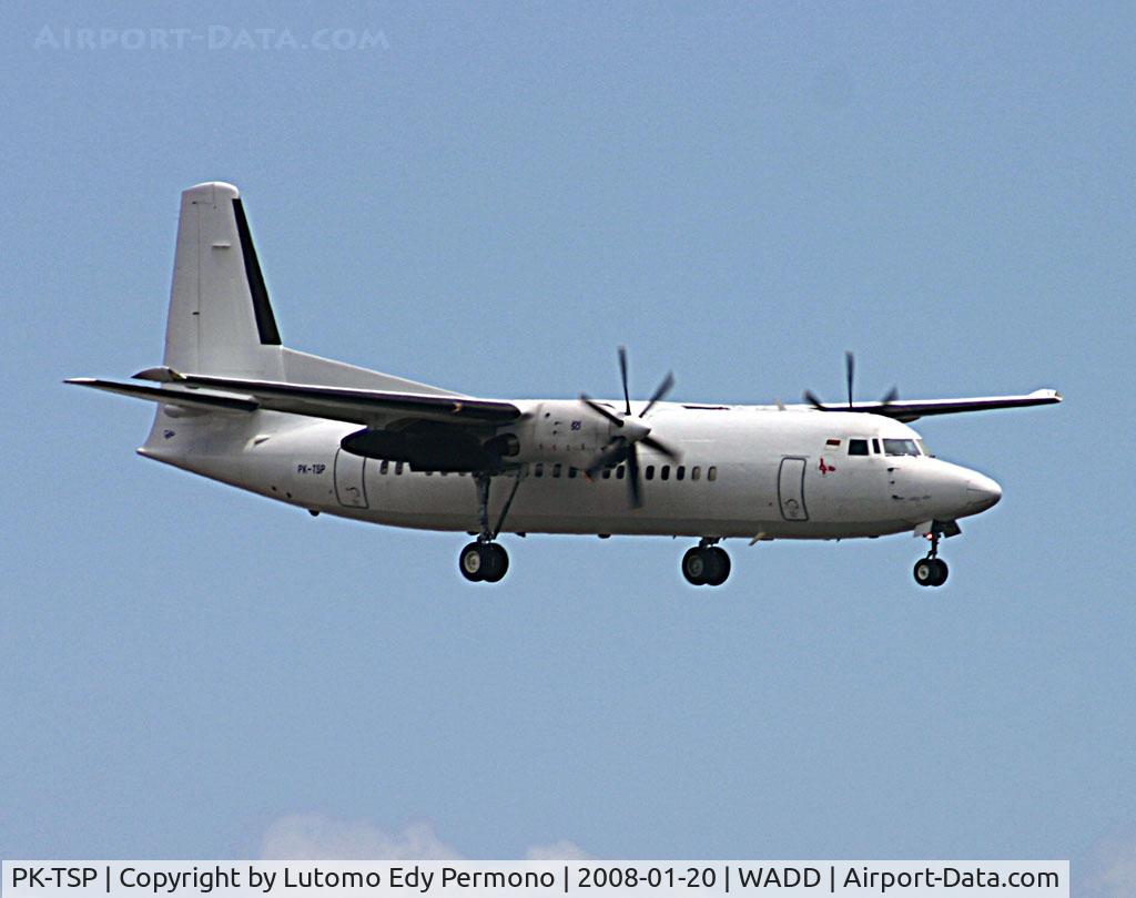 PK-TSP, 1996 Fokker F-27-500 Friendship C/N 20316, Final RW 27 at WADD