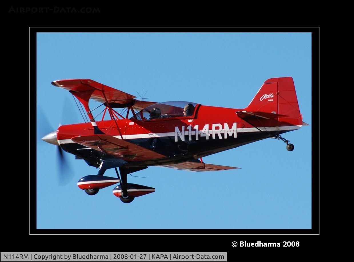 N114RM, 1999 Aviat Pitts S-2C Special C/N 6030, Approach to 17L for Touch and Go.