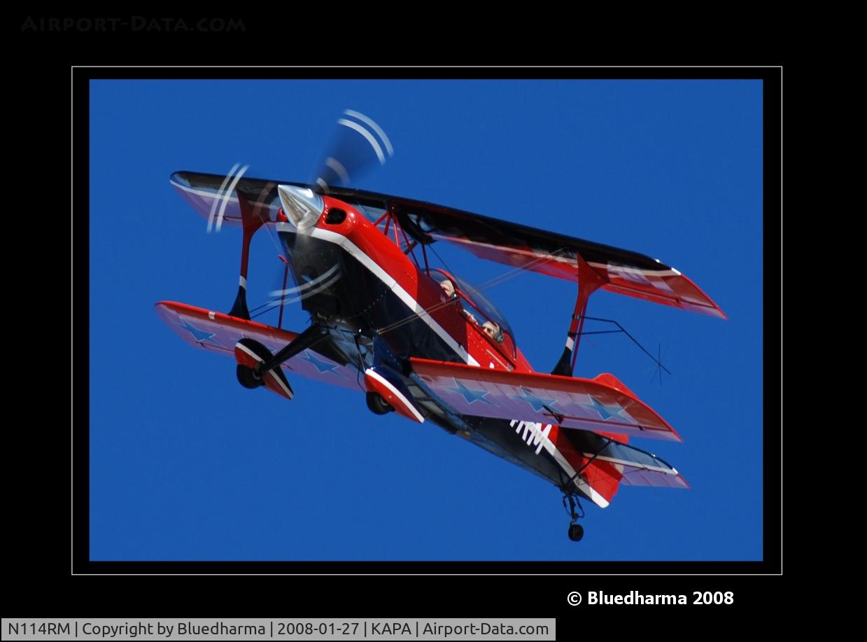 N114RM, 1999 Aviat Pitts S-2C Special C/N 6030, Approach to 17L for Touch and Go.