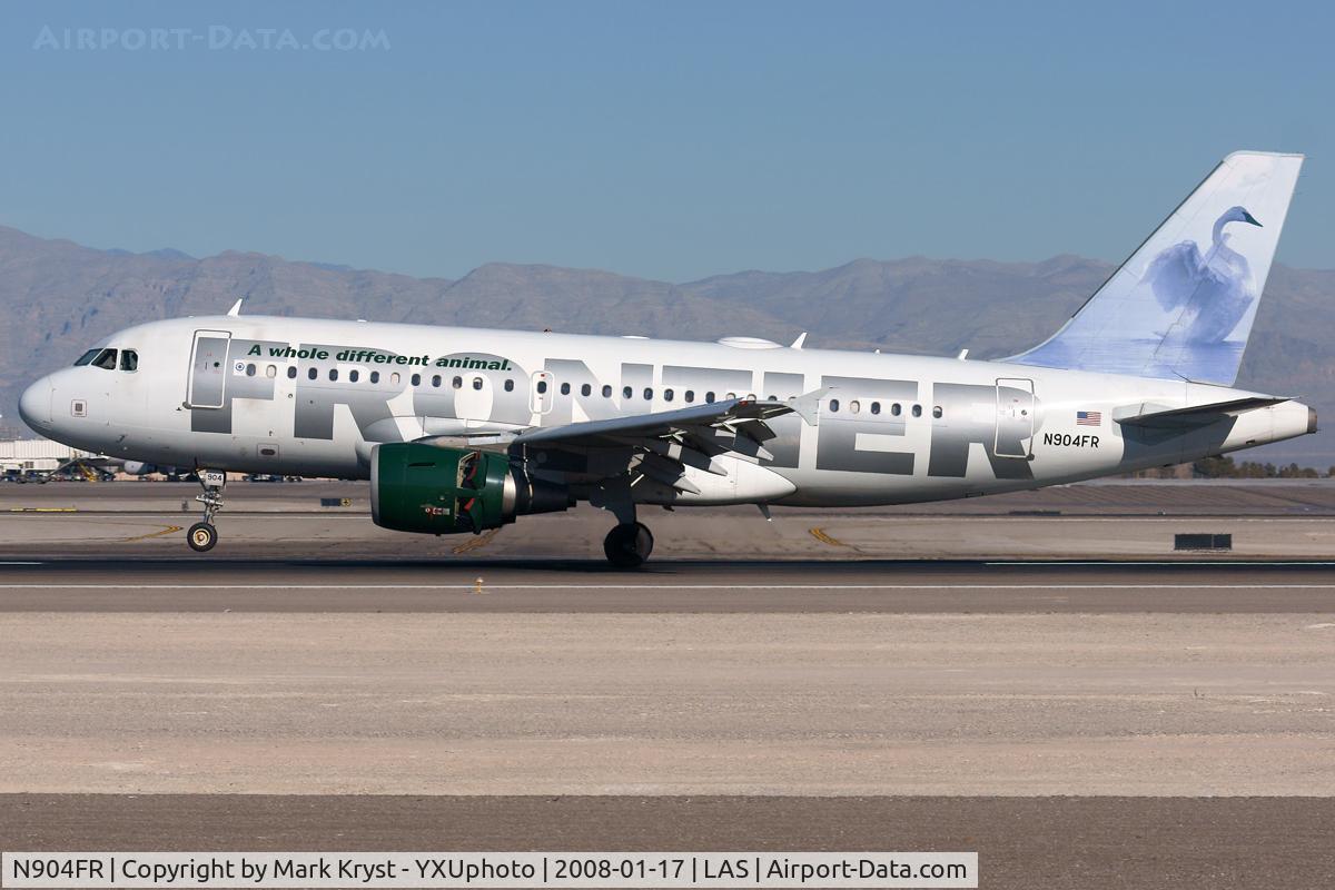 N904FR, 2001 Airbus A319-111 C/N 1579, Landing via RWY25L.