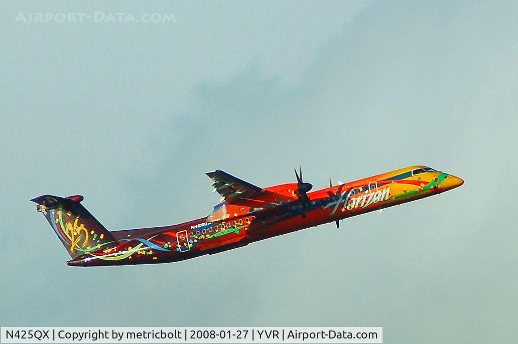 N425QX, 2001 De Havilland Canada DHC-8-402 Dash 8 C/N 4039, take off from YVR