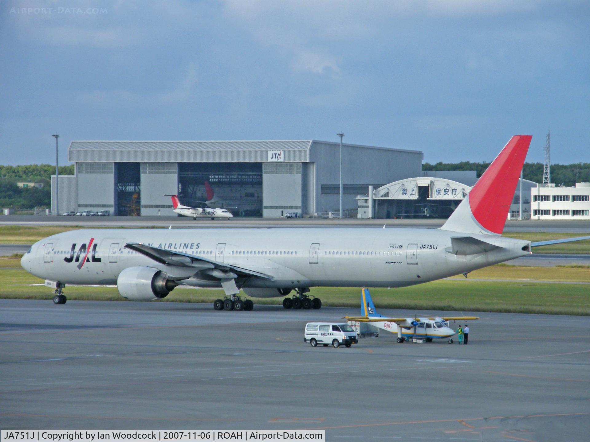 JA751J, 2003 Boeing 777-346 C/N 27654, Boeing 777-346/JAL/Naha