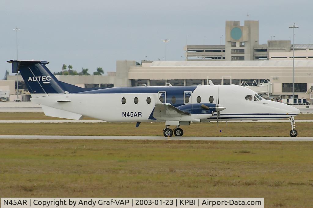 N45AR, 1992 Beech 1900D C/N UE-12, Autec B1900