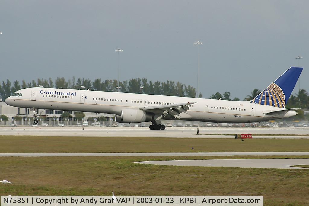 N75851, 2001 Boeing 757-324 C/N 32810, Continental Airlines 757-300