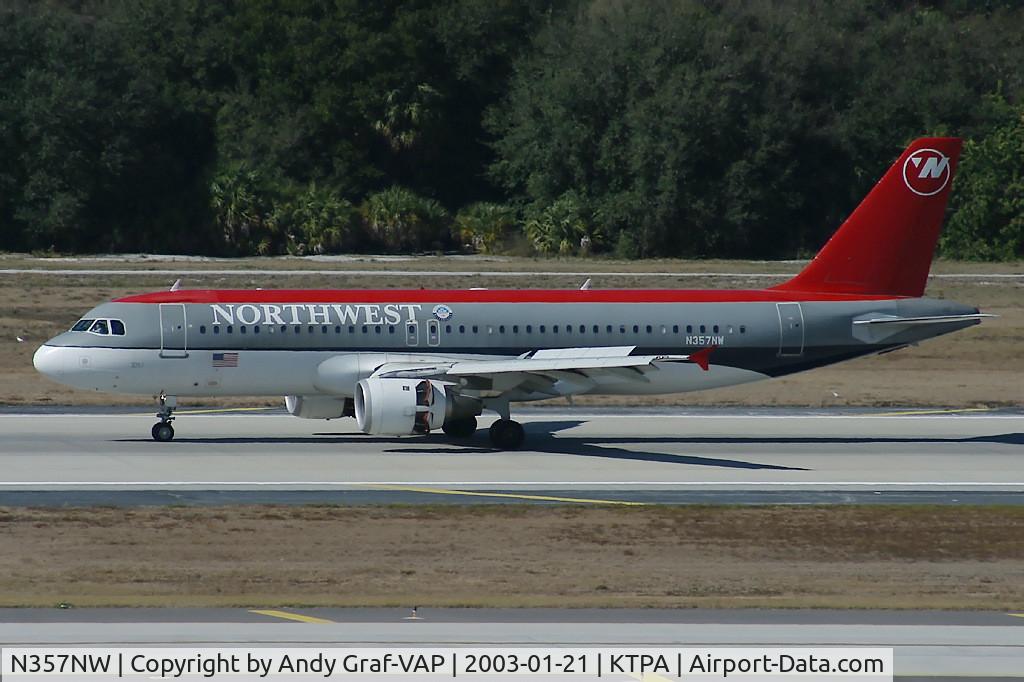 N357NW, 1998 Airbus A320-212 C/N 830, Northwest A320