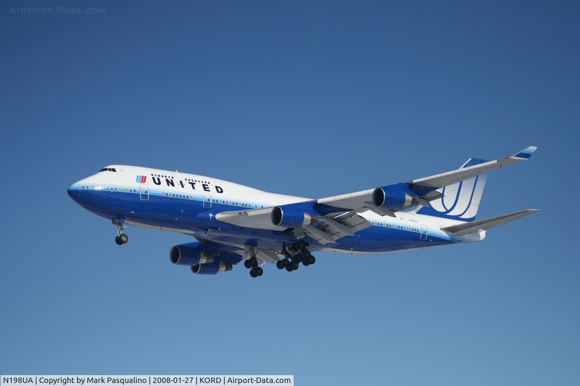 N198UA, 1997 Boeing 747-422 C/N 28716, Boeing 747-400