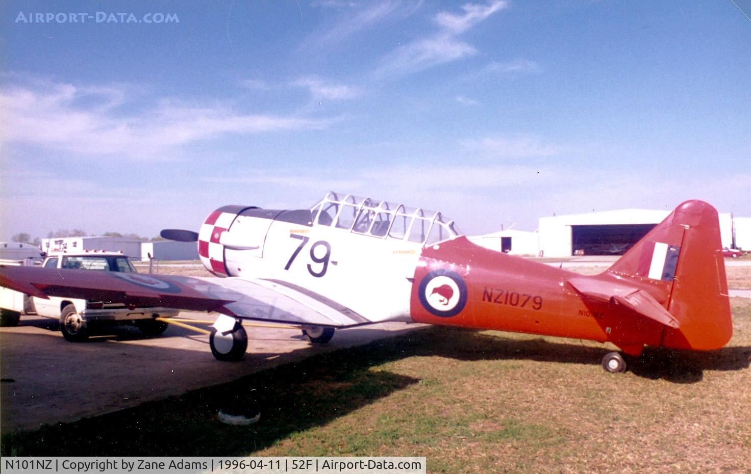 N101NZ, 1944 North American AT-6D Texan C/N 88-15611, At Aero Valley (Northwest Regional)