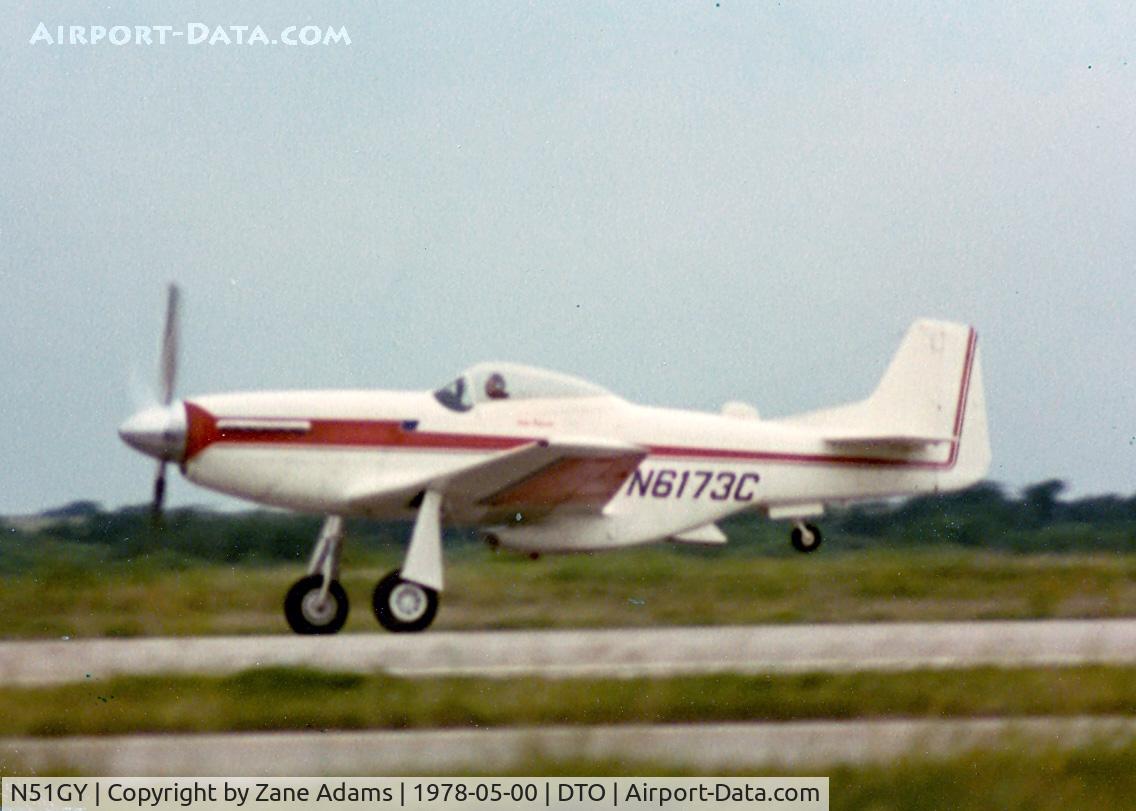 N51GY, 1946 North American F-51 C/N 44-73142, Registered as N6173C owned by the late Vern Peterson (Mr. Peterson was killed in this aircaft) . With Bob Hoover at the controls - Denton, TX