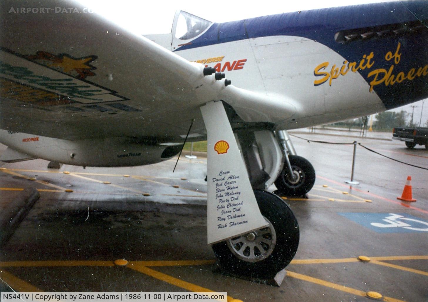 N5441V, 1961 North American F-51D Mustang C/N 45-11582, Spirit of Phoenix racing colors - At Incredible Universe Elctronics Store (Sponsor) in Arlington, TX just 1 mile east of Arlington Municipal Airport