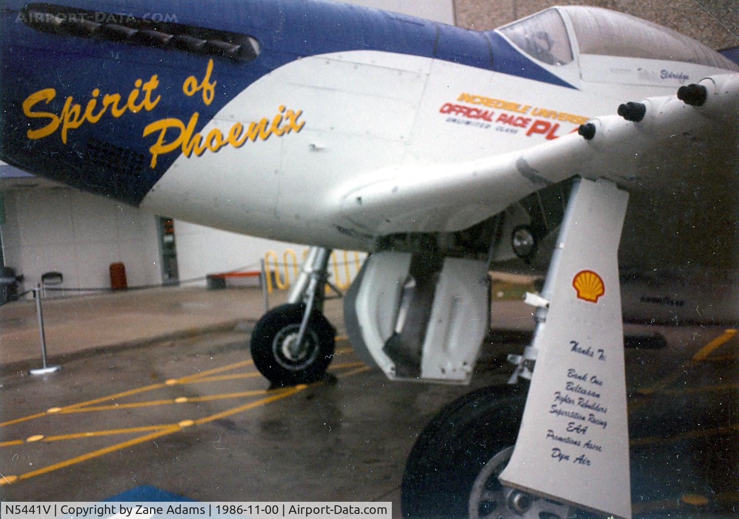 N5441V, 1961 North American F-51D Mustang C/N 45-11582, Spirit of Phoenix racing colors - At Incredible Universe Elctronics Store (Sponsor) in Arlington, TX just 1 mile east of Arlington Municipal Airport