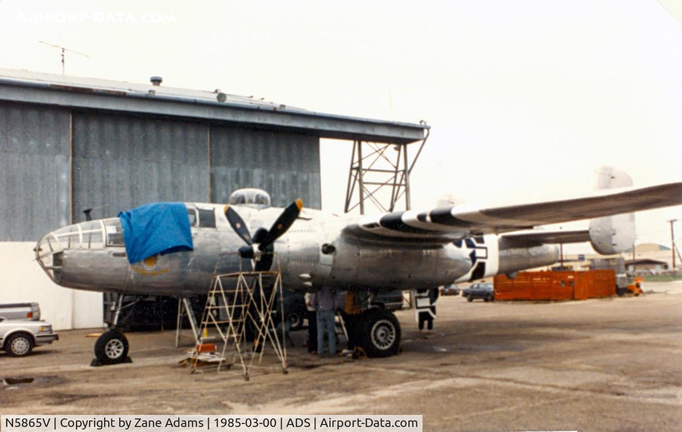 N5865V, 1945 North American B-25J Mitchell Mitchell C/N 108-34263, Big Ole Brew at Addison, TX - PBJ-1J Mitchell currently being restored to USMC original configuration in California