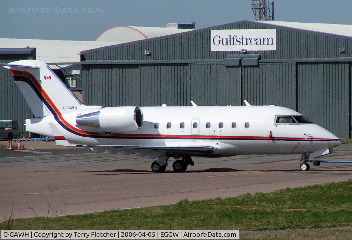 C-GAWH, 2003 Bombardier Challenger 604 (CL-600-2B16) C/N 5557, Canadian Challenger at Luton in 2006